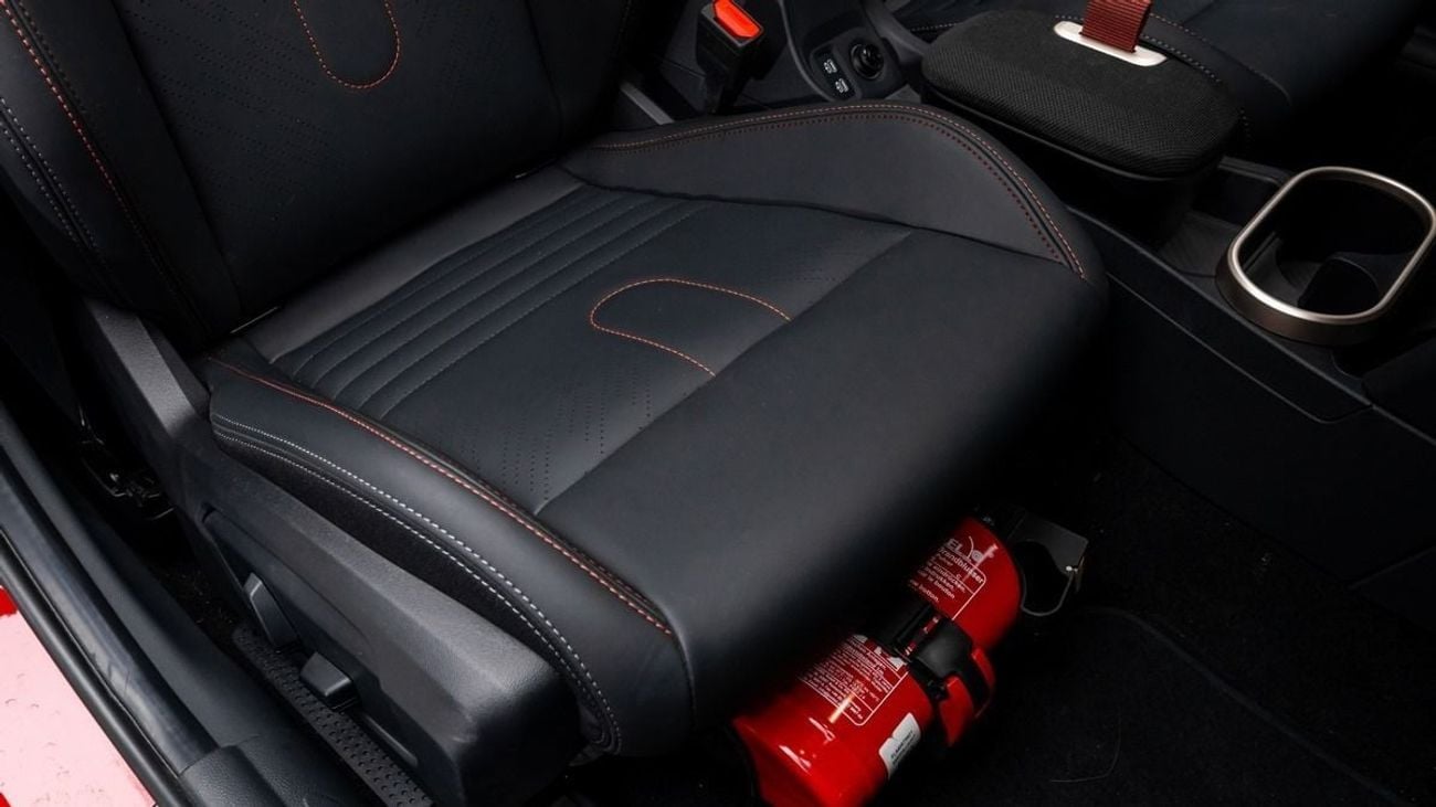 ميني كوبر إس JCW - 2025 - GCC - Under Warranty and Service Contract