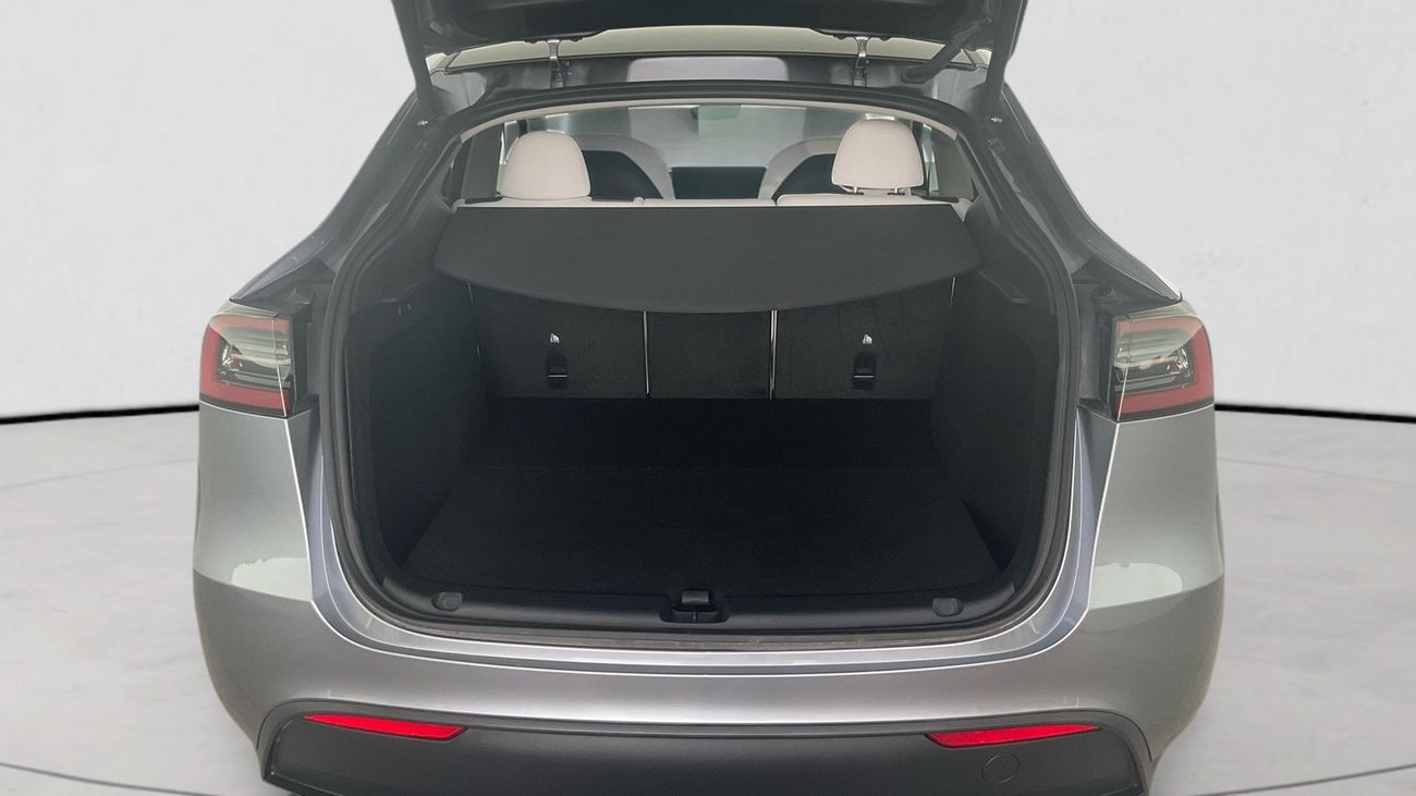 Tesla Model Y Performance (Dual Motor) | upto AED 20,000 Ramadan Discount | Guaranteed Warranty | 0 Down Payment