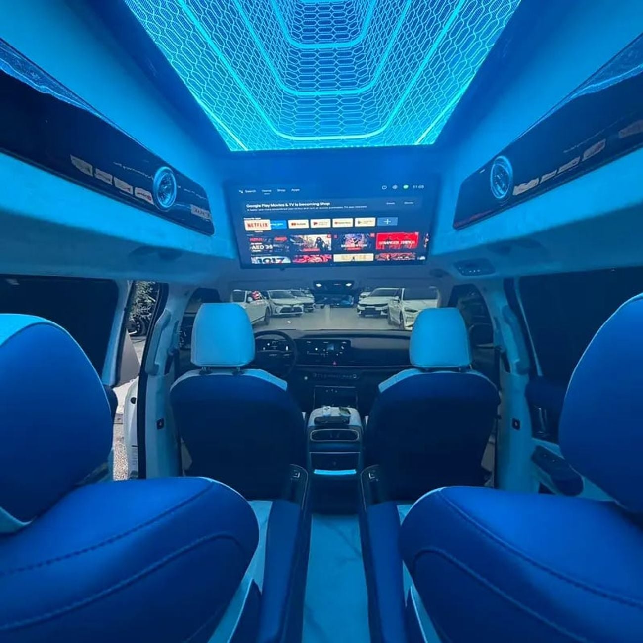 Kia Carnival Brand - Korean Specs - Luxury Family Minivan