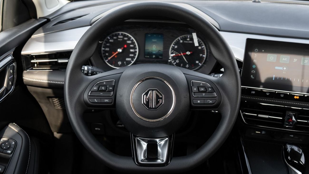 أم جي 5 2026 | MG5 1.5L AT STD 2WD