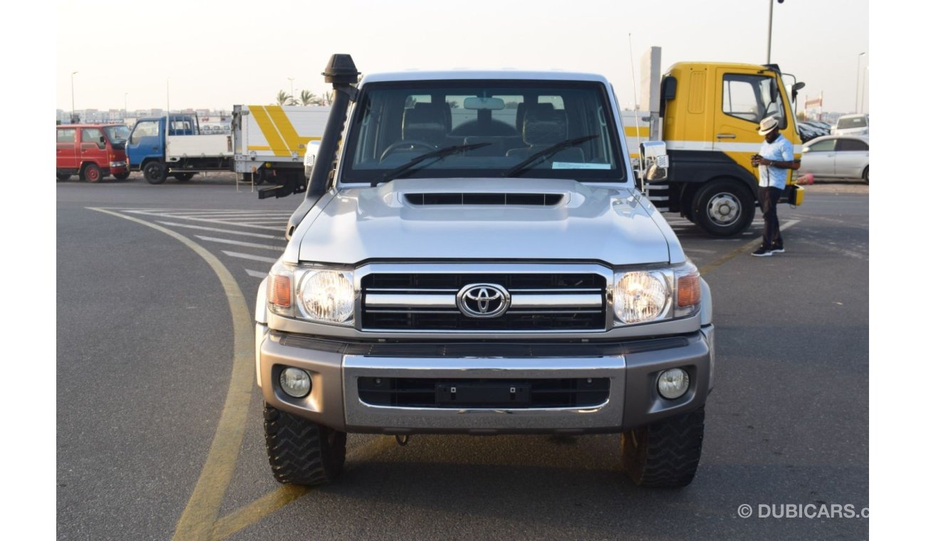 Toyota Land Cruiser Pick Up Double Cab Std