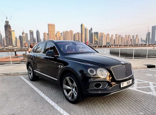 بنتلي بينتايجا Bentayga W12 4 seats “Exclusively for the true millionaire.”