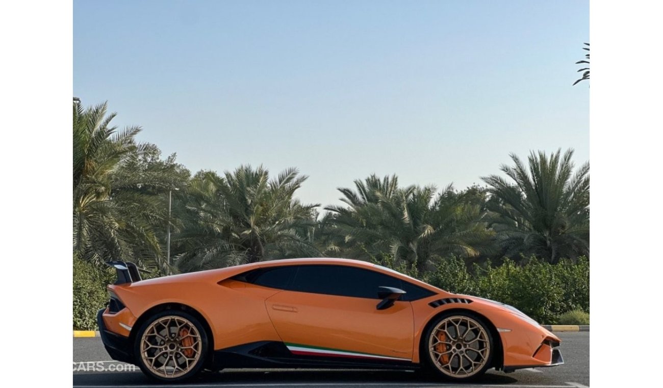 Lamborghini Huracan LP640-4 Performante LAMBORGHINI HURACAN 2018