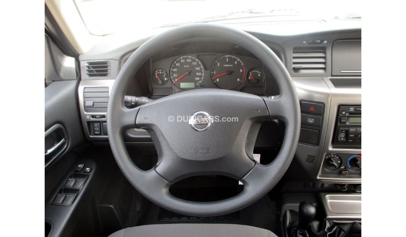 Nissan Patrol Safari Y61 3.0 Diesel 4X4  GL Manual