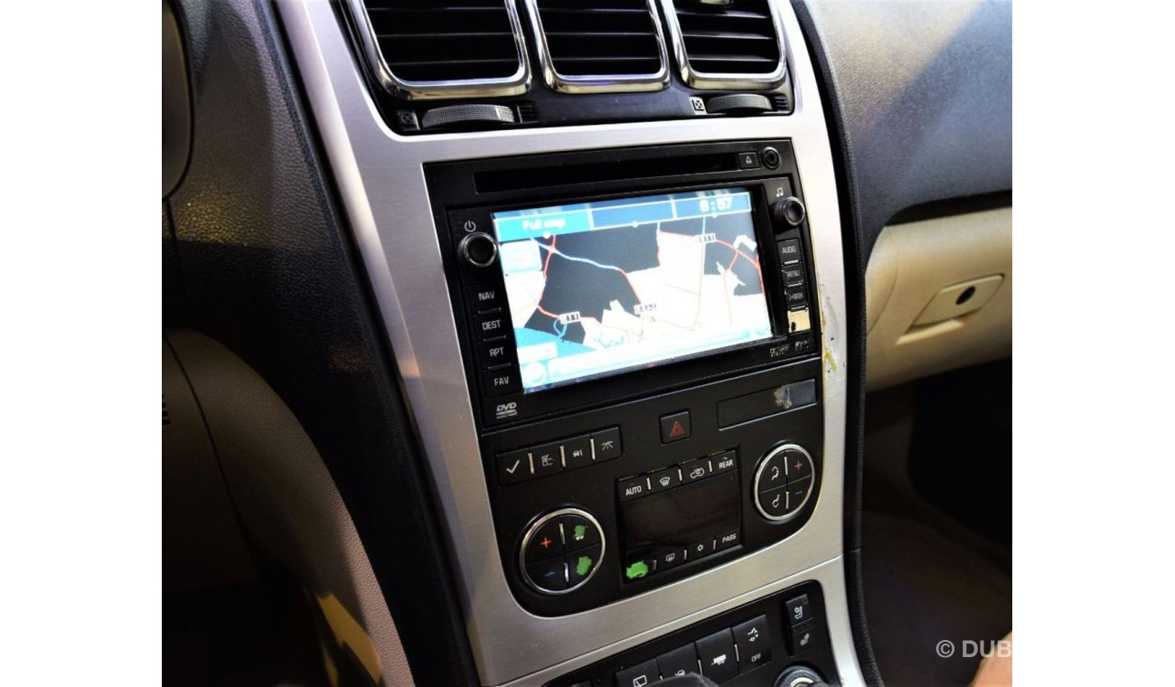 GMC Acadia AMAZING GMC Acadia SLT AWD 2010 Model!! in White Color! GCC Specs