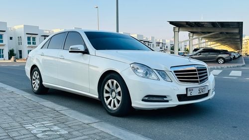 Mercedes-Benz E300 Mid Sedan GCC (Less kms) FLOOD FREE slightly negotiable