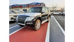 Mitsubishi Pajero Mitsubishi  Pajero  / 3.8 / V6 / Full option