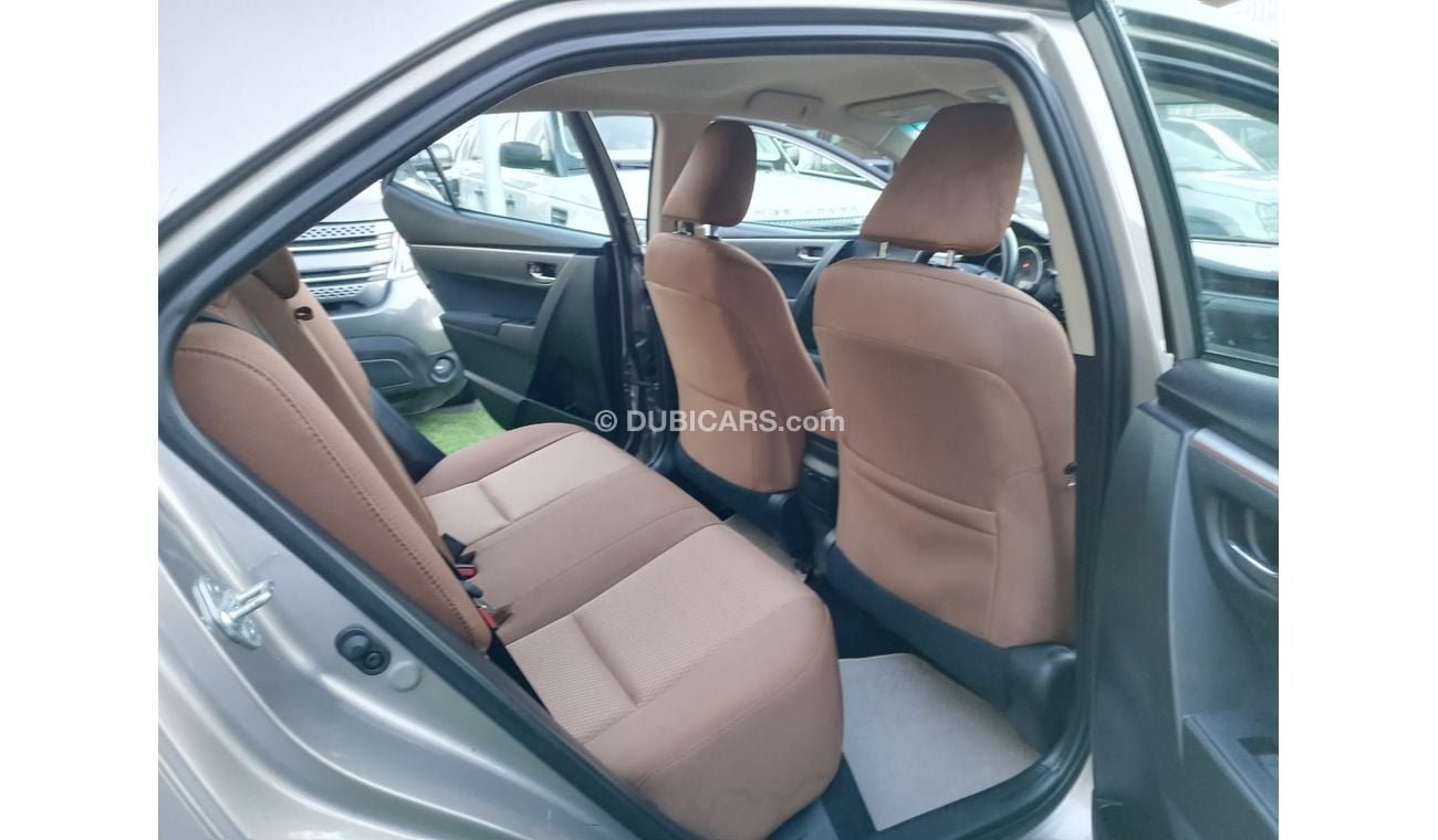 Toyota Corolla 2015 model imported 1800 CC cruise control screen rear camera control wheels wheels in excellent con