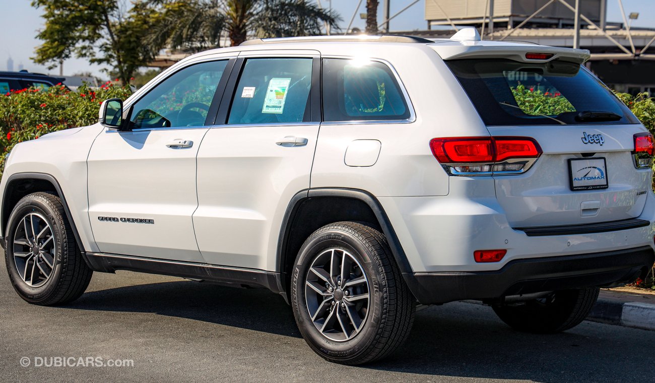 Jeep Grand Cherokee LAREDO 2021 W/ 3Yrs or 60K km Warranty @Trading Enterprises