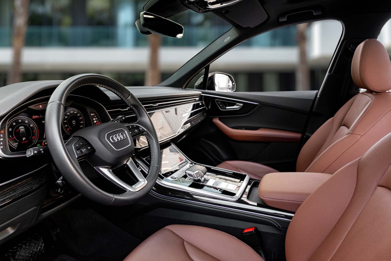 Audi Q7 Q7 S-Line | 4,857 P.M | 0% Downpayment | Audi Q7 S-Line Agency Warranty!