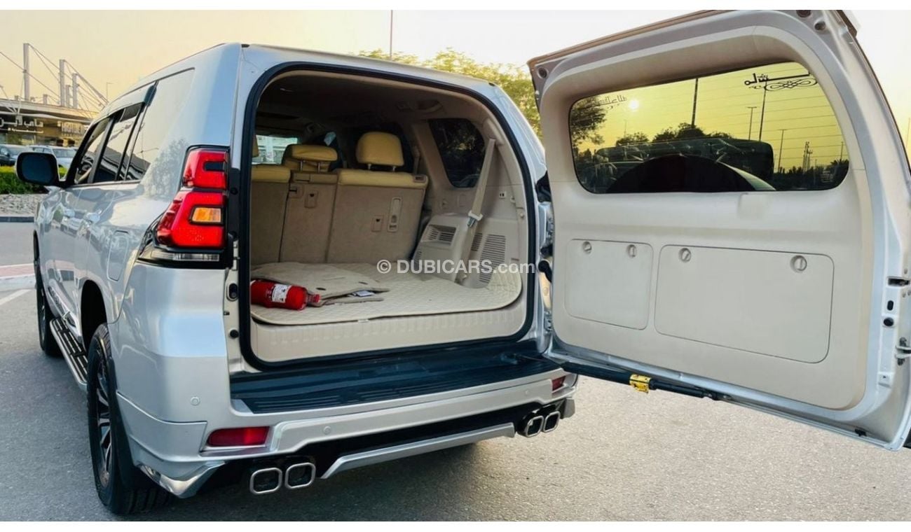 Toyota Prado 2010 [LHD] Face-Lifted Push Start Petrol 4.0CC Automatic 4WD Full Option Premium Condition