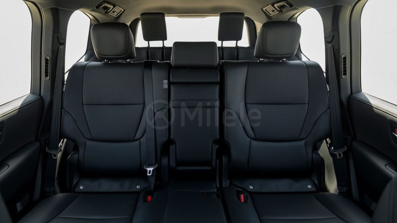 تويوتا لاند كروزر TOYOTA LAND CRUISER 300 VX