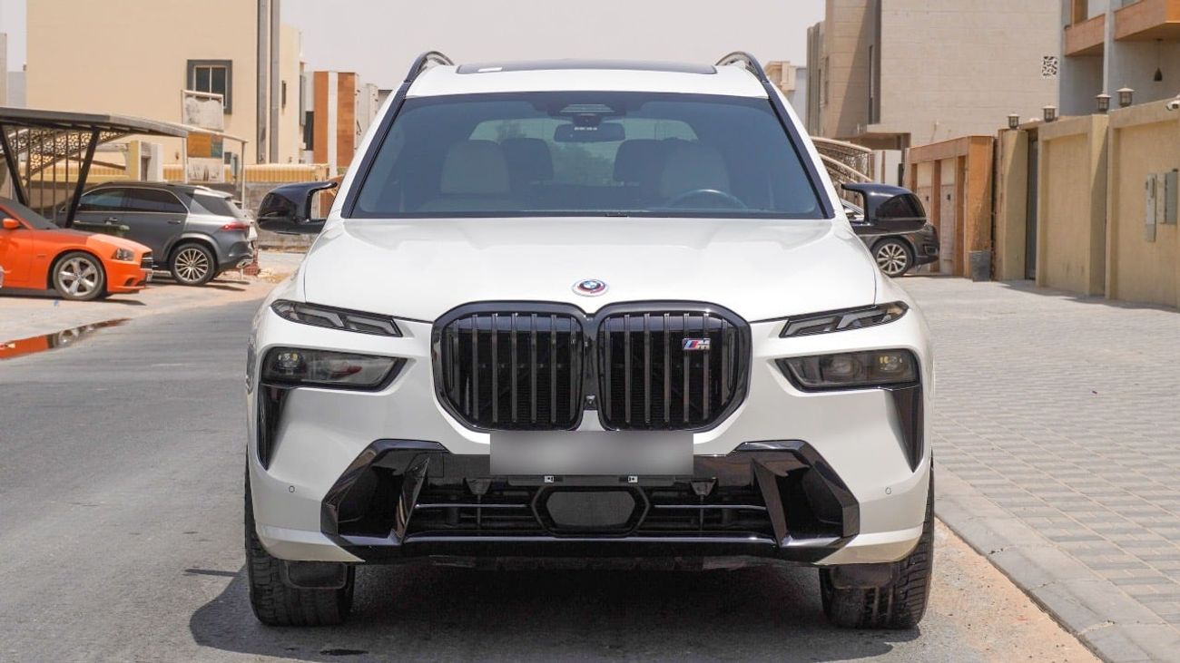 BMW X7 xDriveM60i (6 Seats)