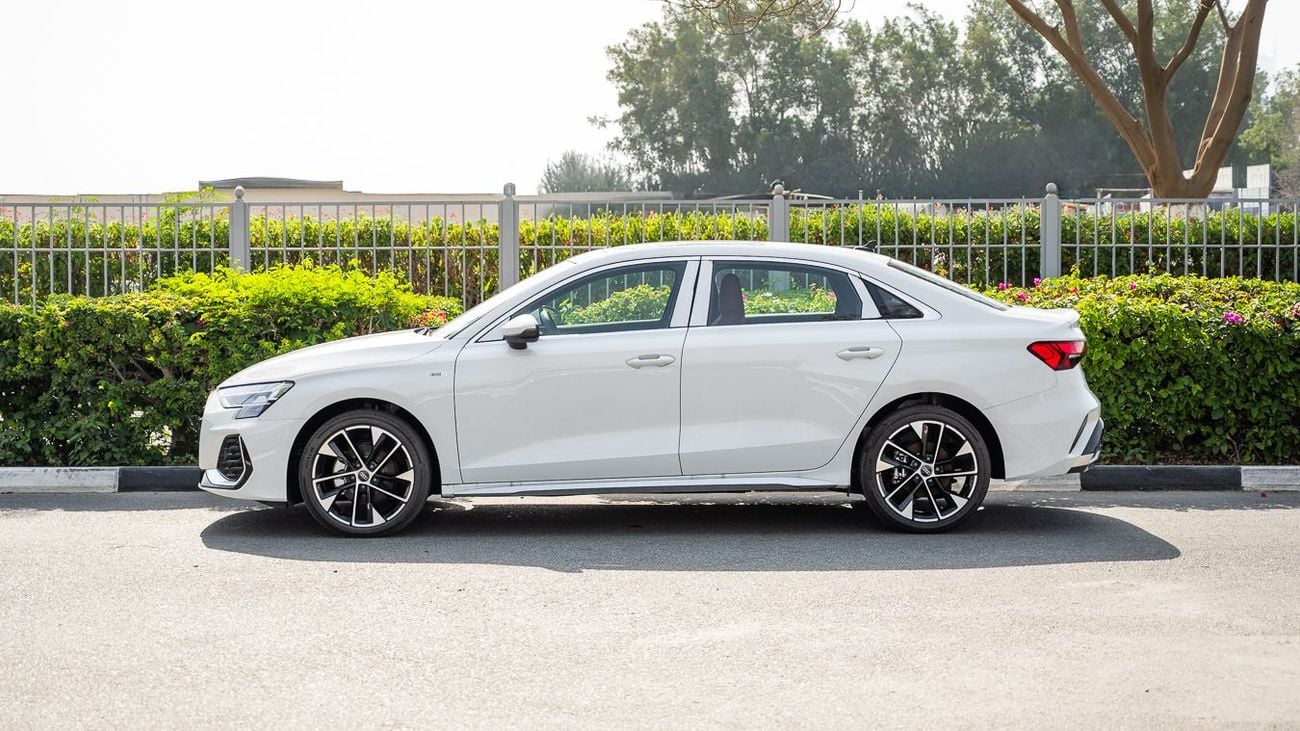 Audi A3 AUDI A3 2.0L -2025YM