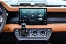 Land Rover Defender 90 P525 Fully Loaded with head up Display 2key interior carbon fiber trims completely covered by mat PPf Wit