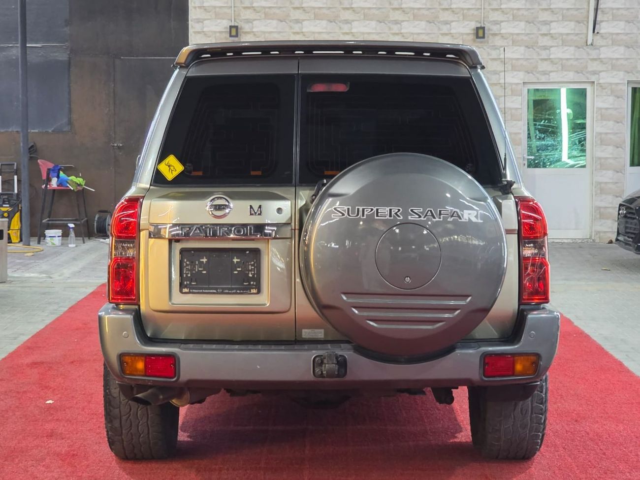 Nissan Patrol Super Safari