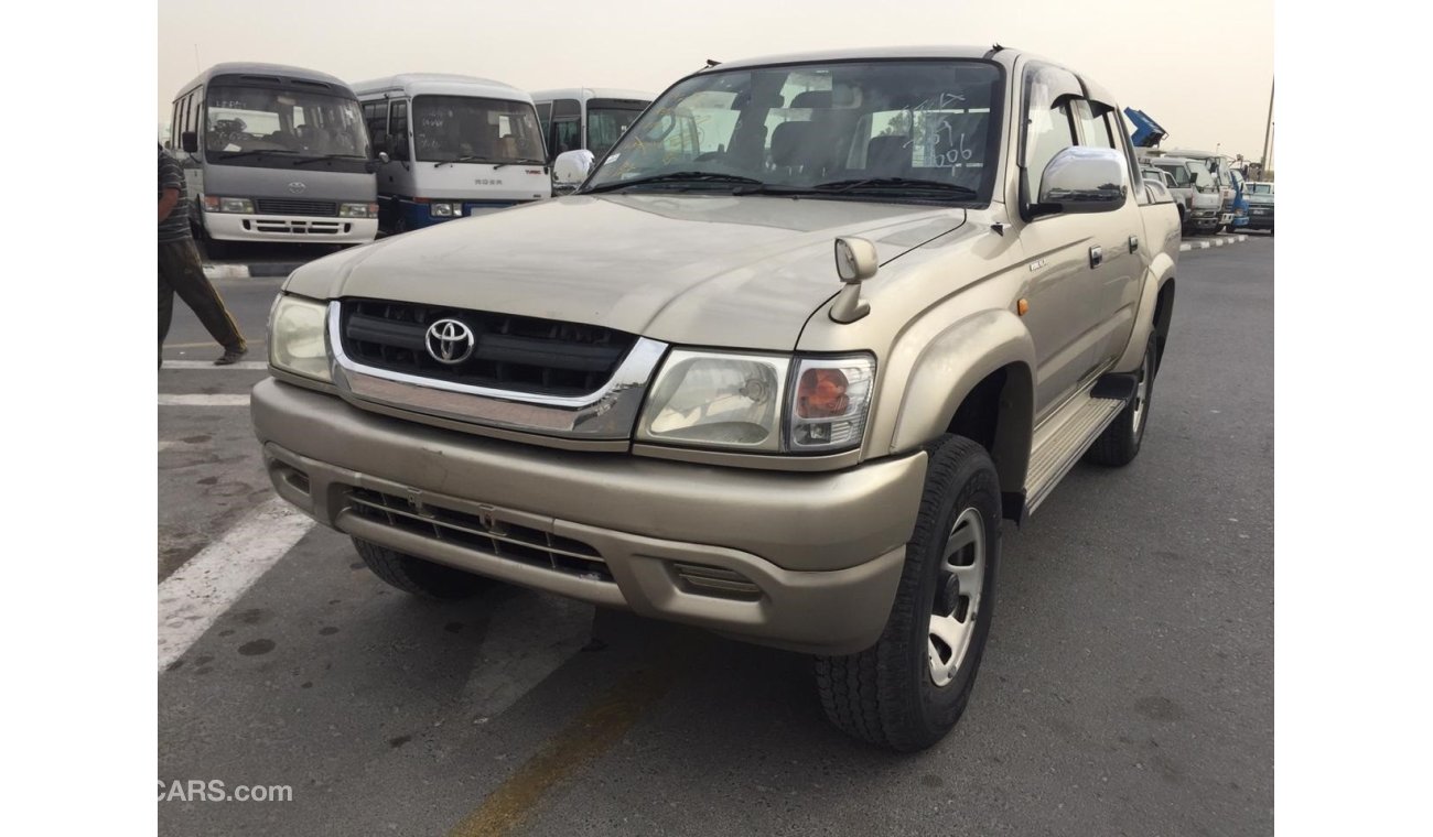 Toyota Hilux Pickup (Double cabin)