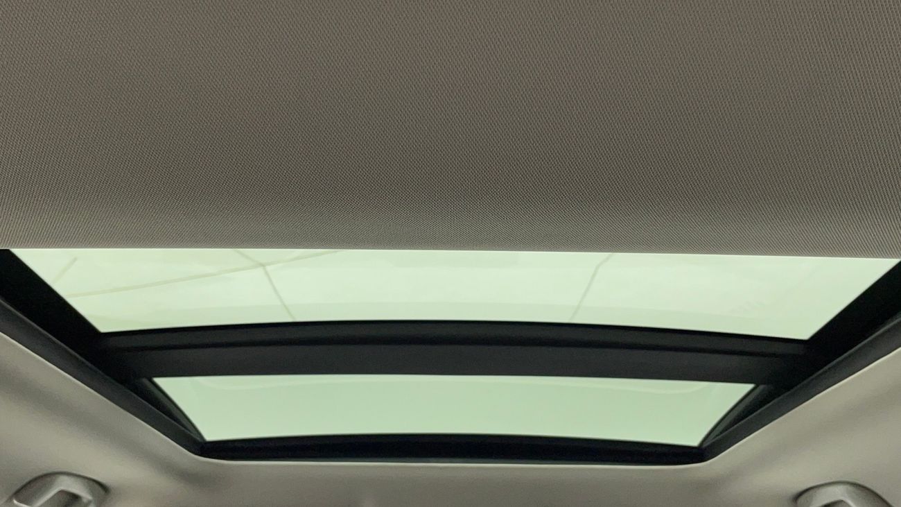 ميتسوبيشي آوتلاندر HL SYNTHETIC LEATHER WITH SUNROOF 2.5 | بدون دفعة مقدمة | اختبار القيادة في المنزل