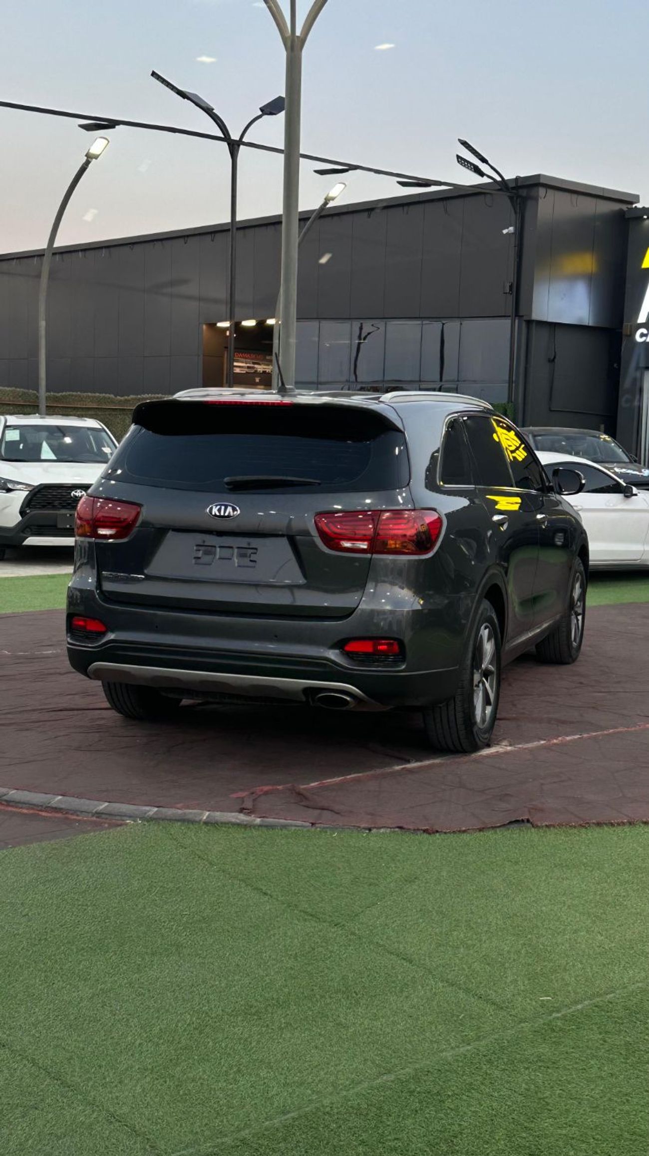 Kia Sorento Base 2.4L AWD