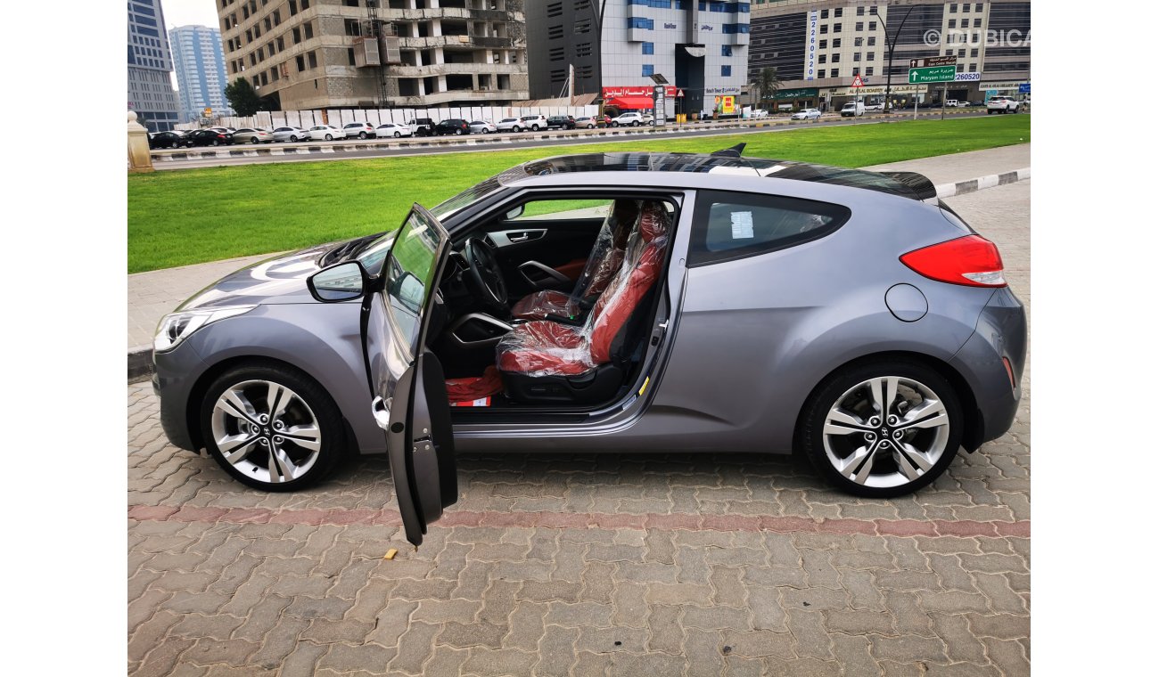 هيونداي فيلوستر 1.6 litre Full option Sun roof