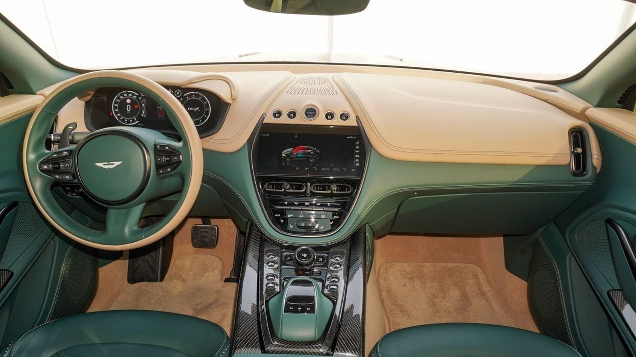 أستون مارتن DBX أستون مارتن DBX 707 2024