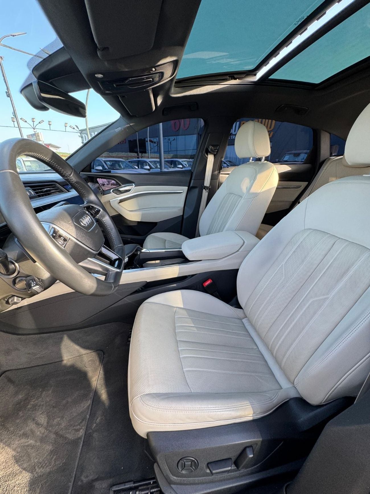 Audi Q8 etron