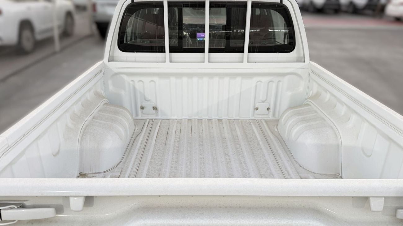 Toyota Hilux DLX 2.4L Diesel Automatic Double Cab 4x4 2026YM