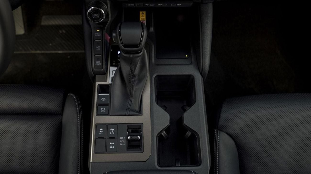 تويوتا برادو (LHD) TOYOTA PRADO 250 WX+ LUXURY 2.8D AT MY2025 - GREY