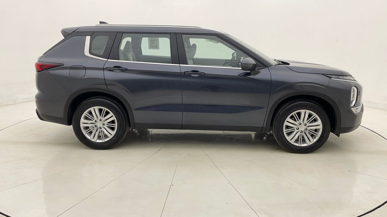 Mitsubishi Outlander MIDLINE PLUS 2.5 | Zero Down Payment | Home Test Drive