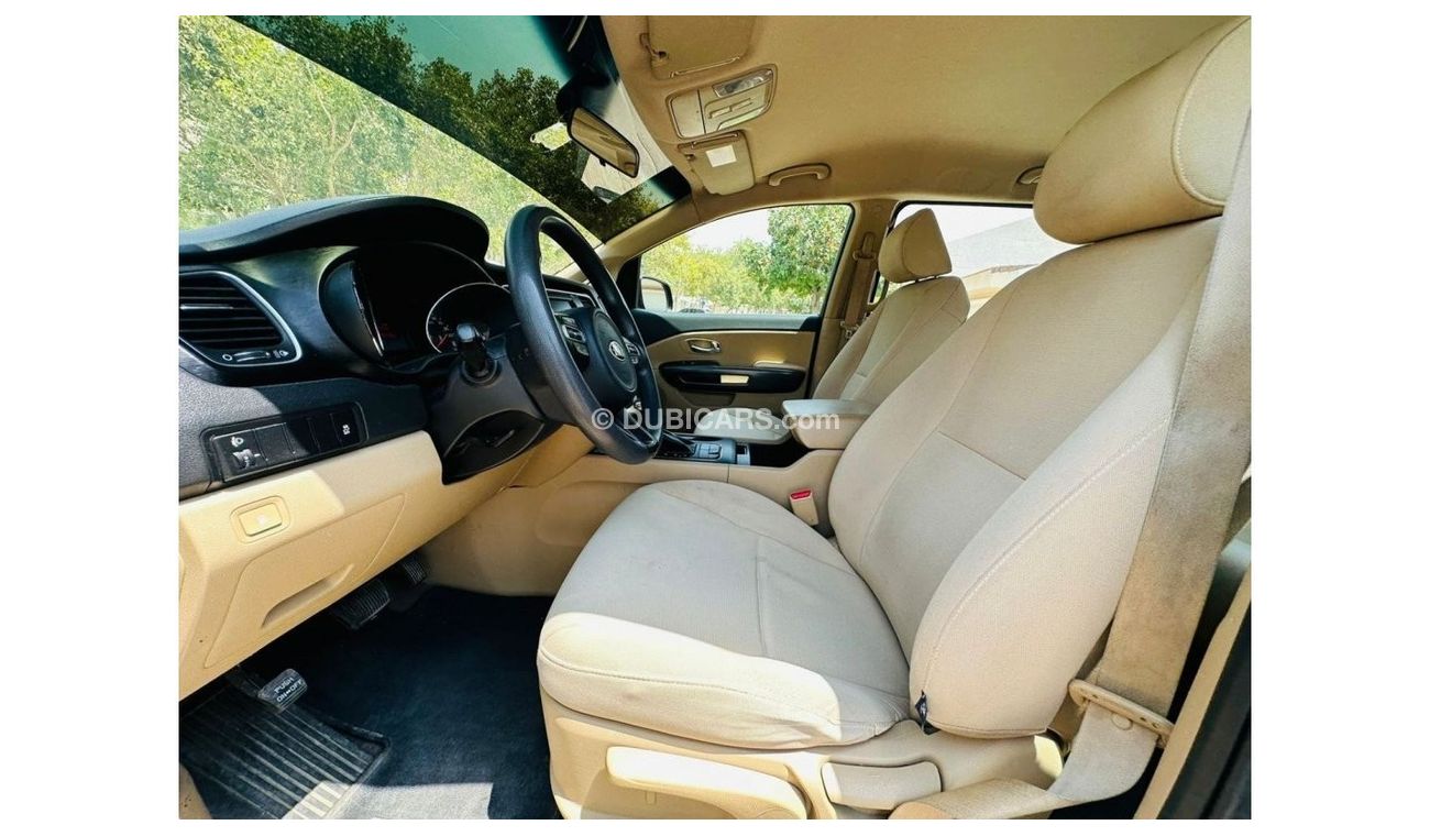 Kia Carnival 1000 PM || GRAND CARNIVAL 3.3 V6 LX || GCC || 0% DP || WELL MAINTAINED