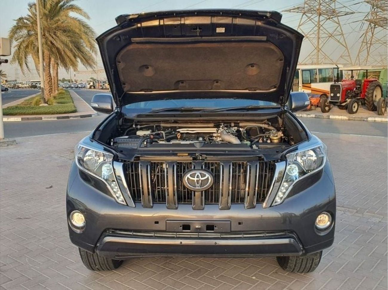 Toyota Prado DIESEL 3.0 LITER FULL OPTION RIGHT HAND DRIVE  2013 MODEL