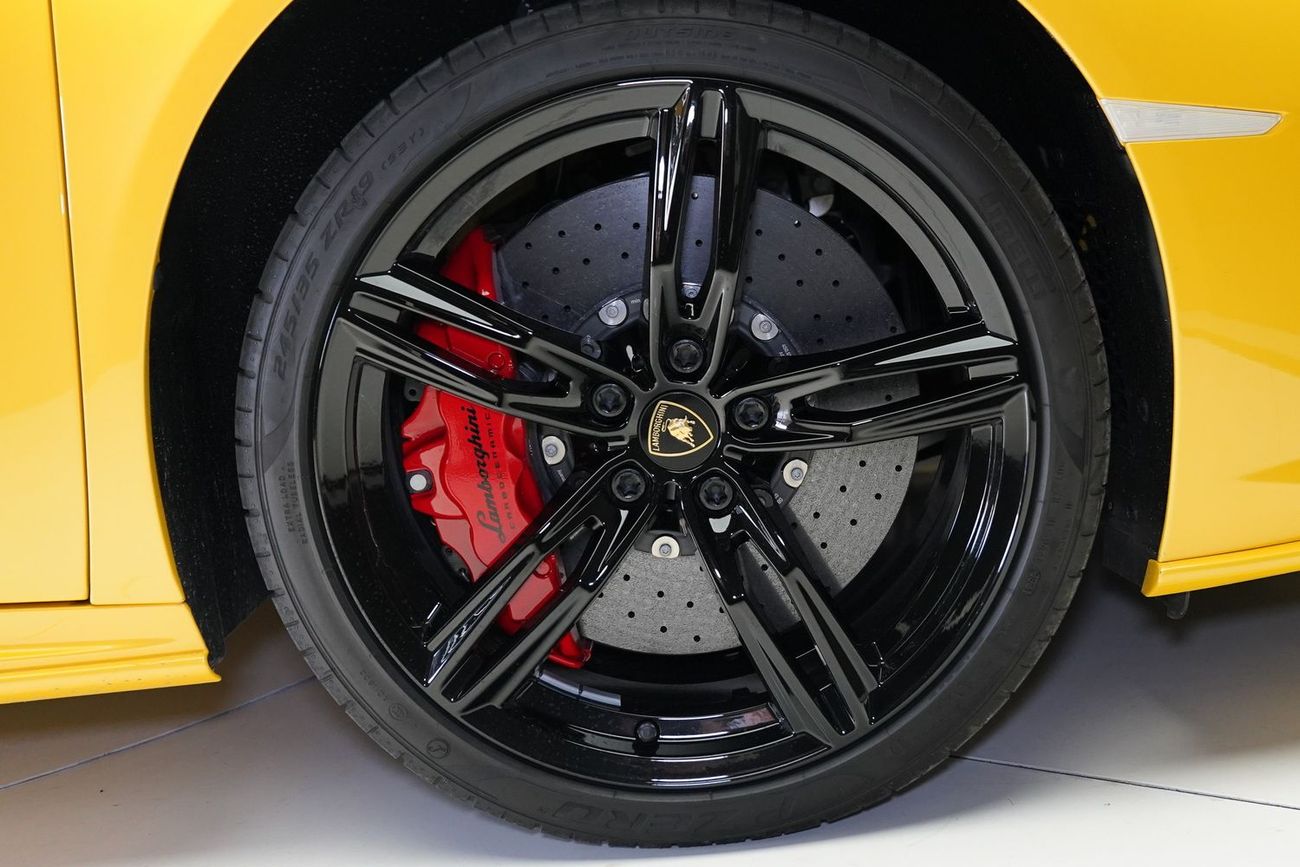 Lamborghini Huracan EVO Coupe