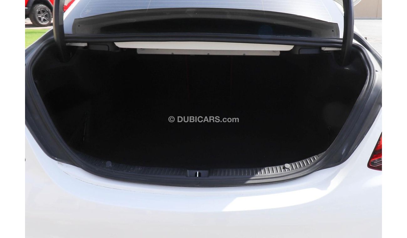 Mercedes-Benz C 200 W205