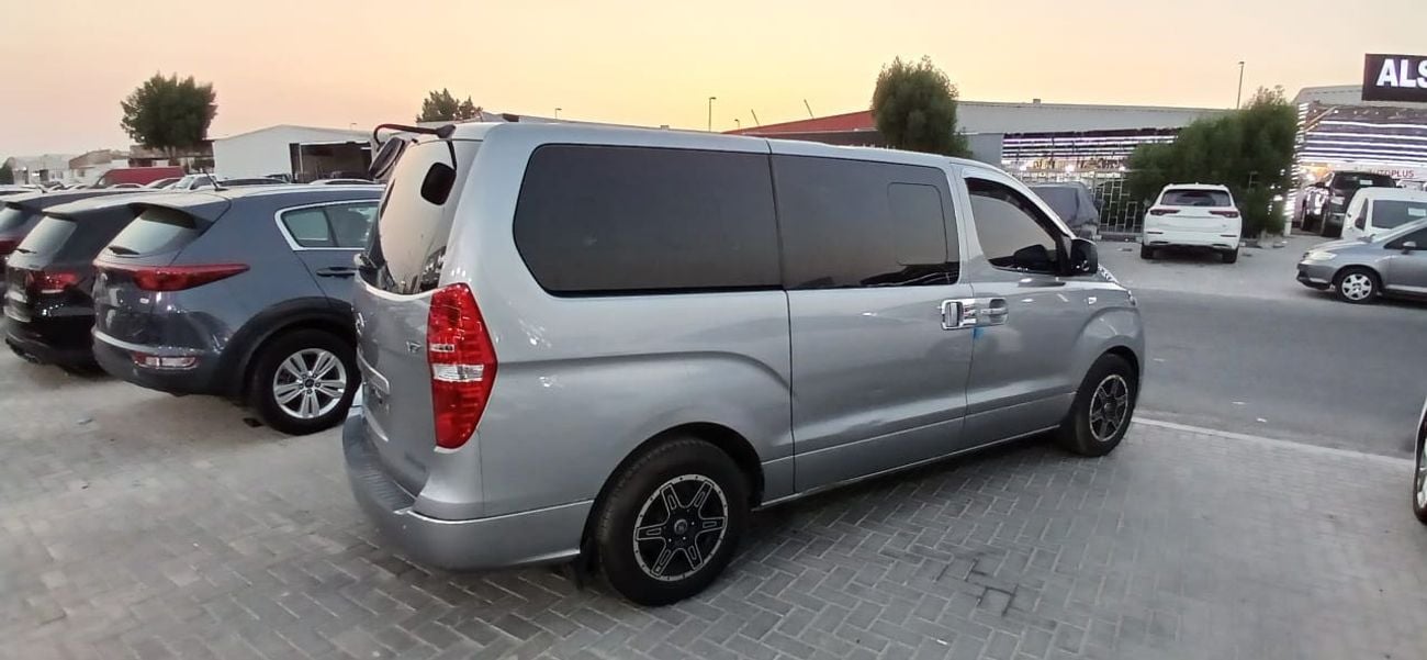 هيونداي جراند ستاريكس Hyundai Grand Starex 2019 Diesel Korean Specs