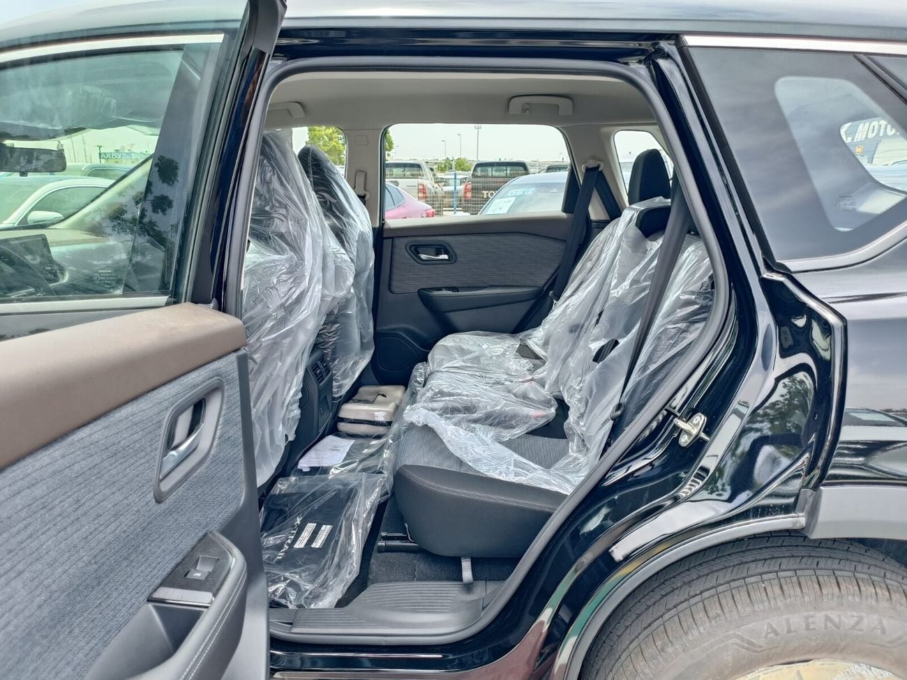 نيسان إكس تريل S, 2.5L PETROL / PUSH START / DVD+CAMERA / 4WD (CODE # 67753)