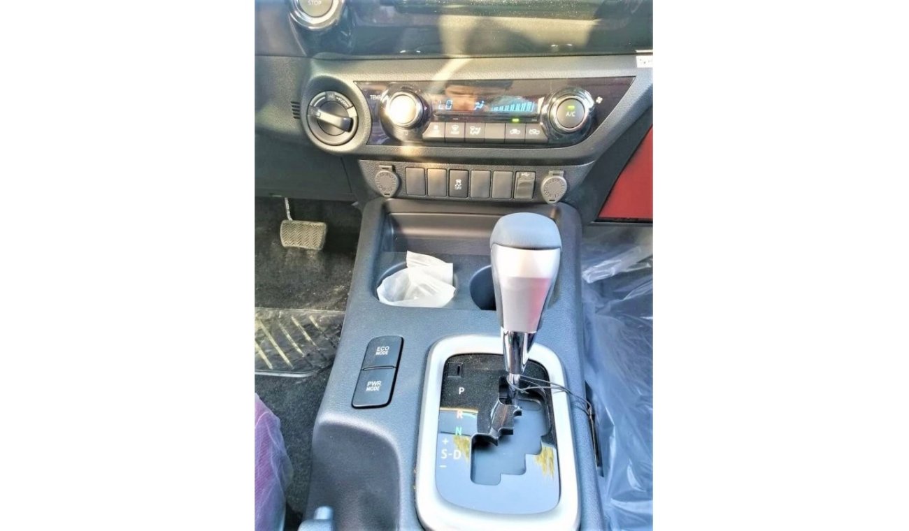 Toyota Hilux diesel automatic 4×4 push start