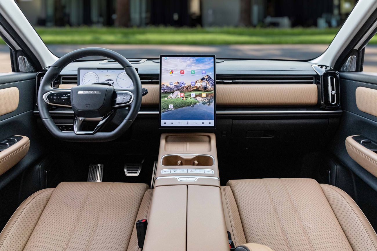 جاكو J7 J7 Hybrid | 1,763 P.M | 0% Downpayment | Jaecoo Warranty!