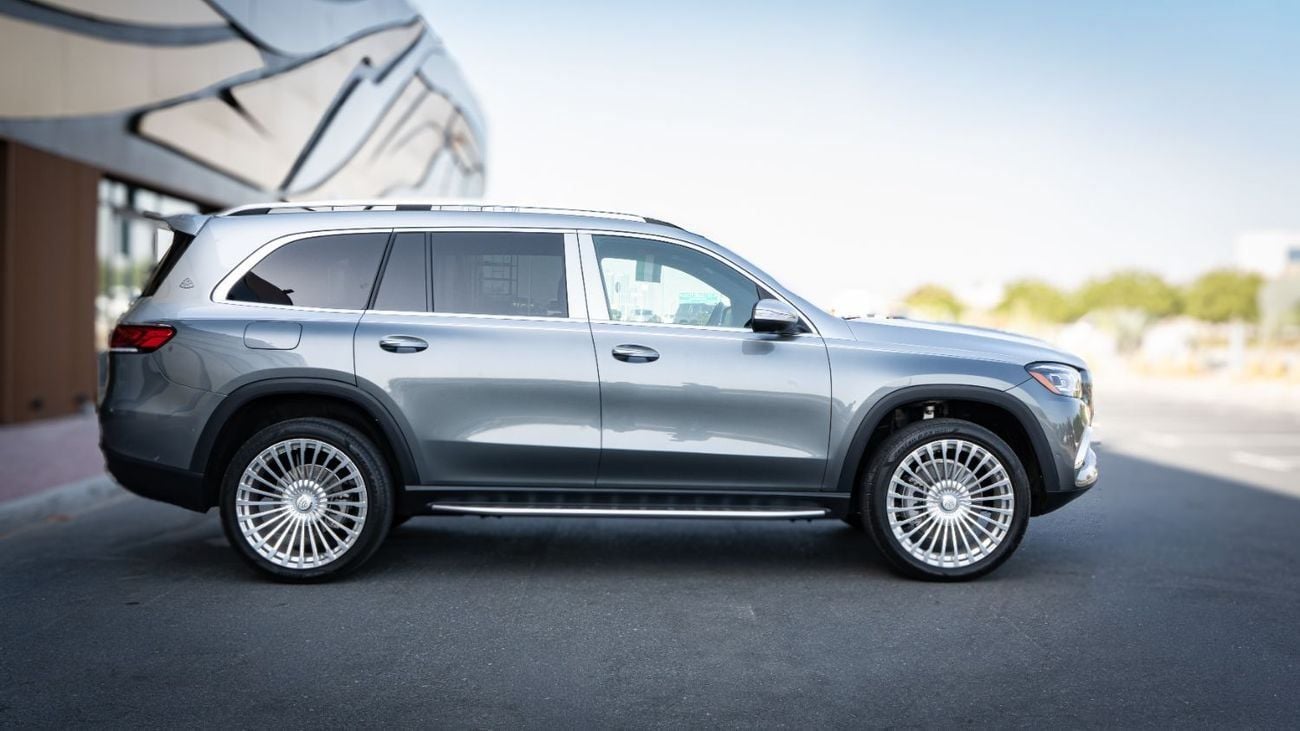مرسيدس بنز GLS 450 4MATIC Maybach Body Kit - Very Low Mileage