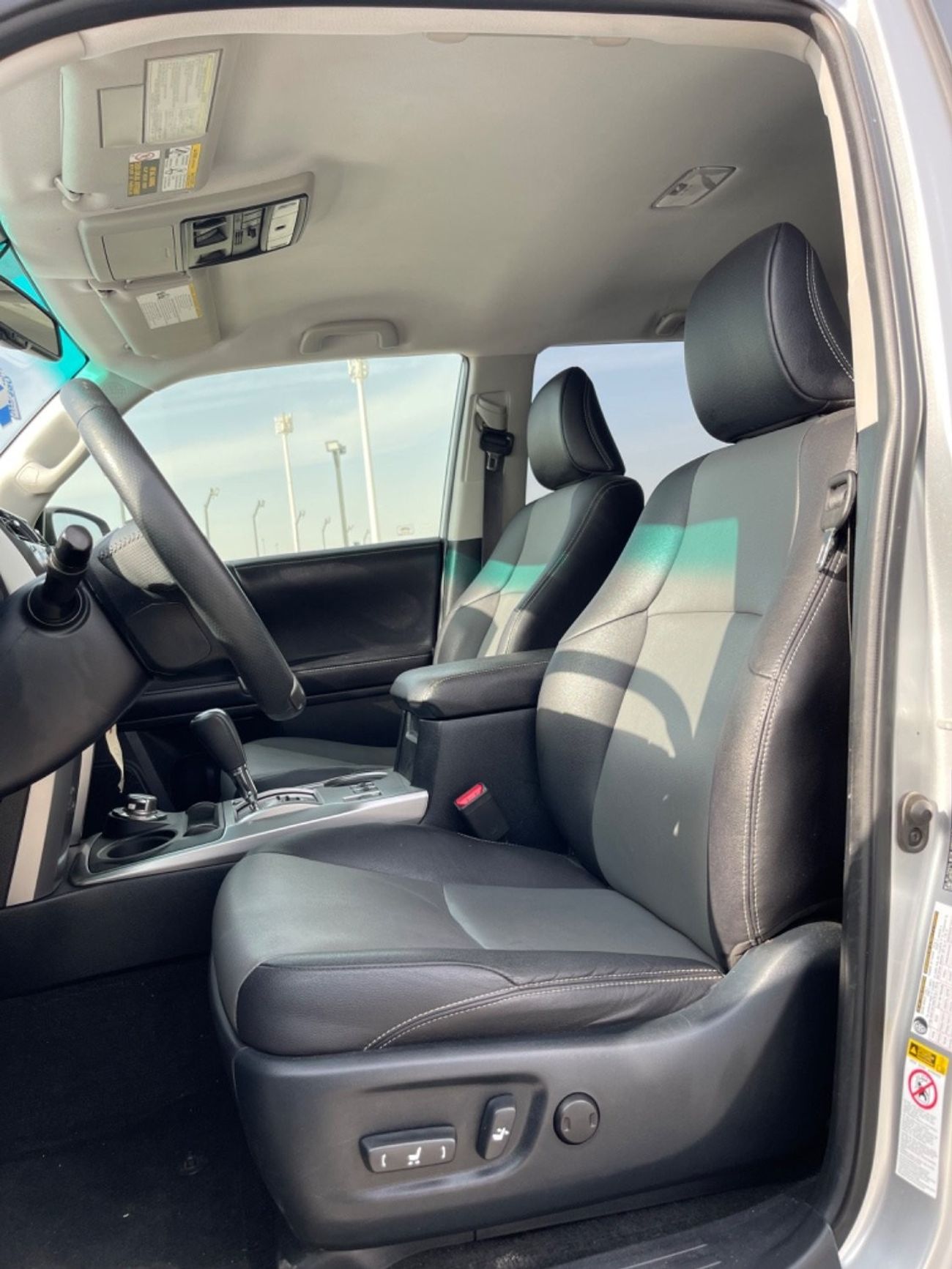 Toyota 4Runner 2017 TOYOTA 4RUNNER SR5 4x4 7SEATER IMPORTED FROM USA