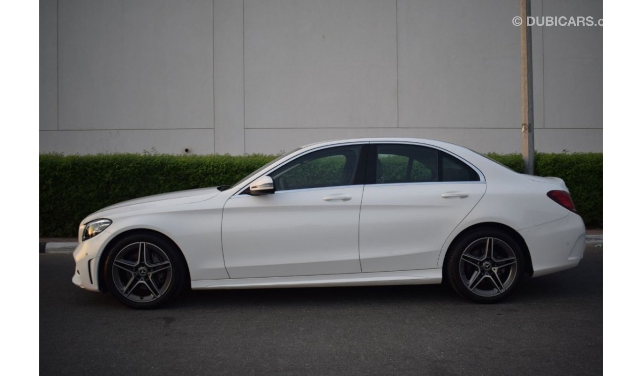 مرسيدس بنز C200 AMG - 2020 - 3 Years Warranty - Immaculate Condition