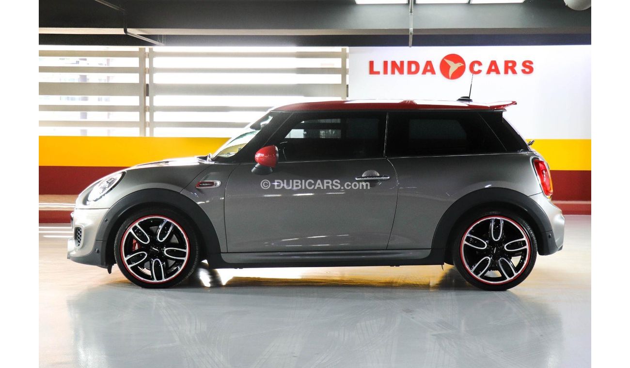 Used Mini Cooper F56 2018 for sale in Dubai - 532348