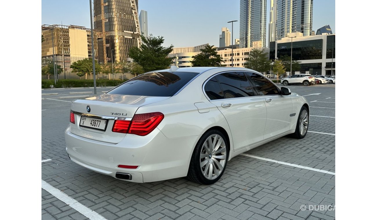 BMW 740Li