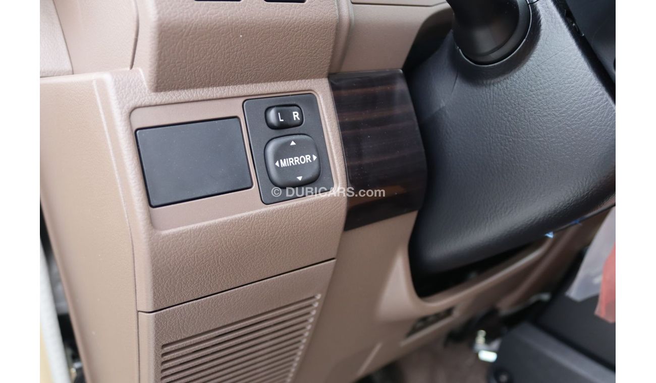 Toyota Land Cruiser 70 2023 LAND CRUISER GRJ 71 4.0 V6 70TH ANNIVERSARY