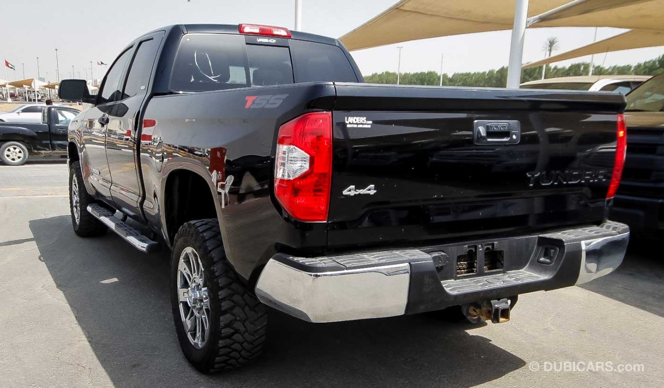 Toyota Tundra 5.7L V8 SR5 TSS