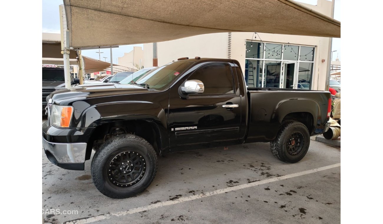 GMC Sierra 2 door gulf specs automatic