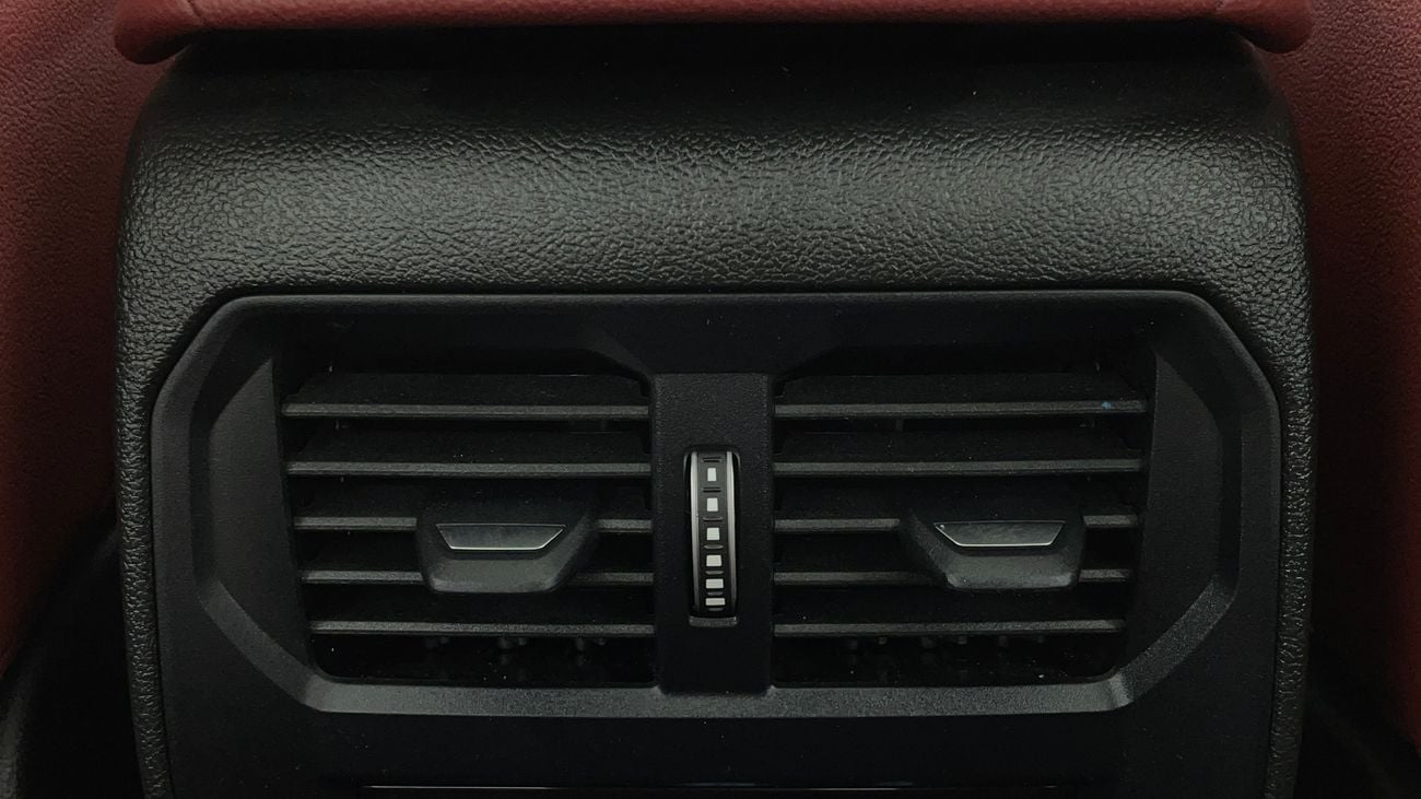 بي أم دبليو 320 M SPORT 2 | بدون دفعة مقدمة | اختبار القيادة في المنزل