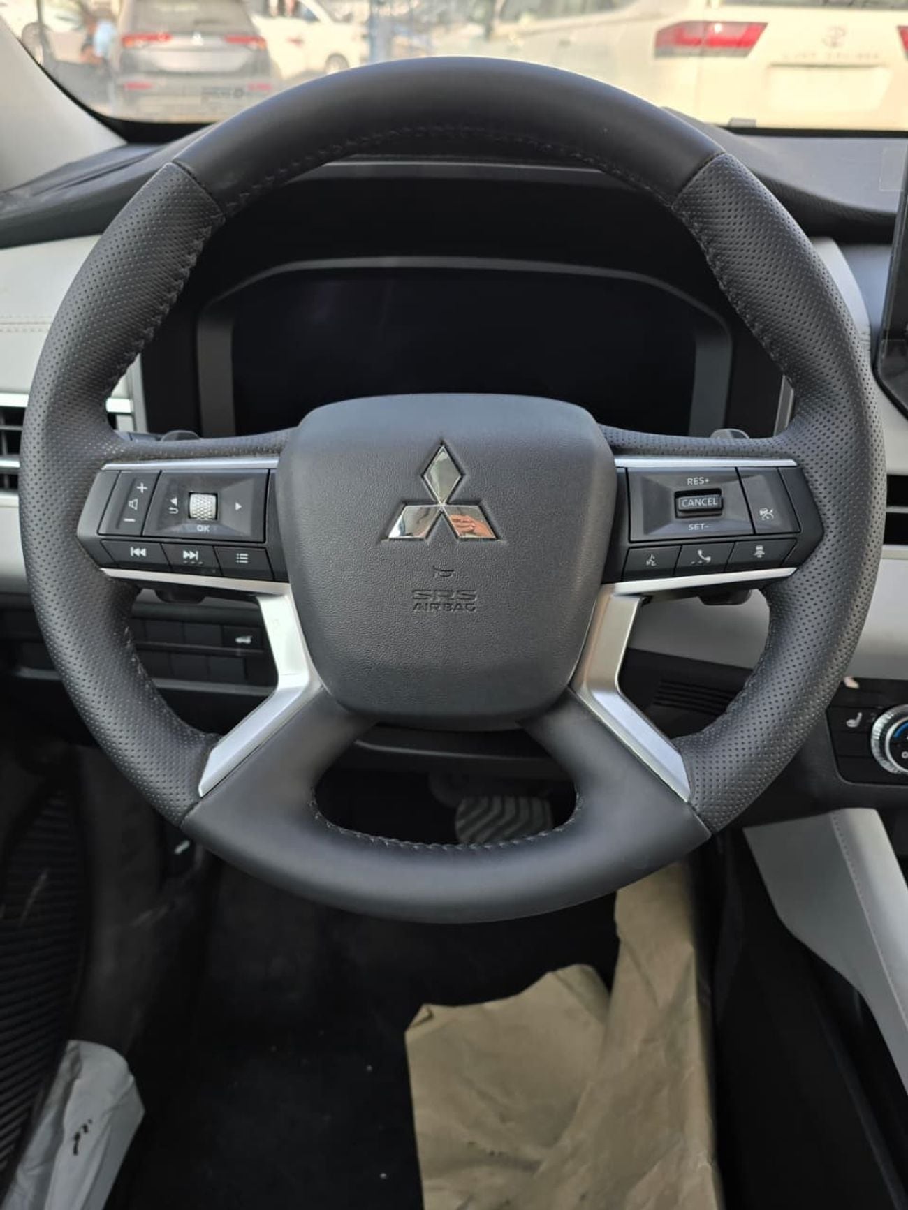 Mitsubishi Outlander H-LINE 2.5L 2026