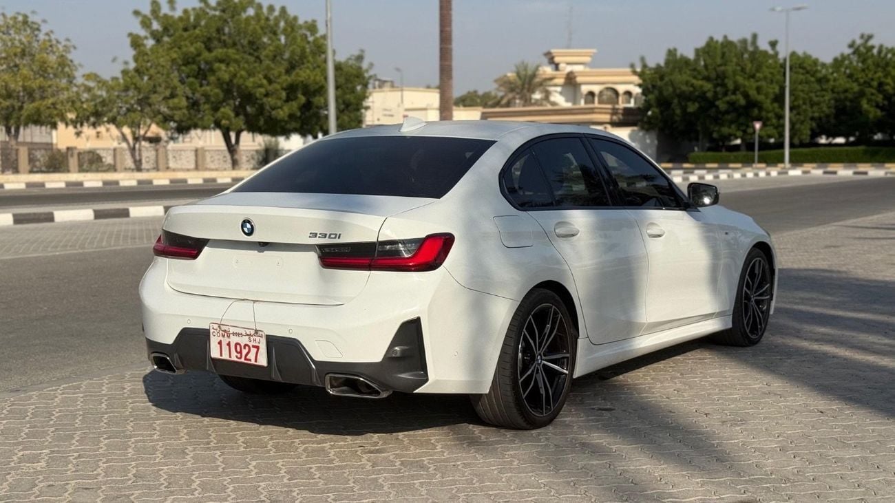 بي أم دبليو 330i M SPORT