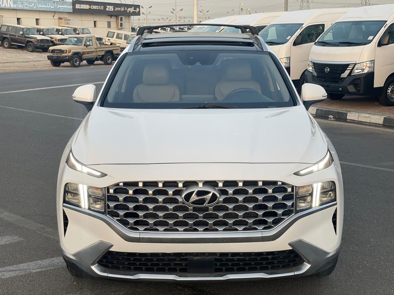 Hyundai Santa Fe 2022 Hyundai Santa Fe Limited - 2.5L Turbo - 360* CAM - Full Option Panoramic Roof - Leather -Electr