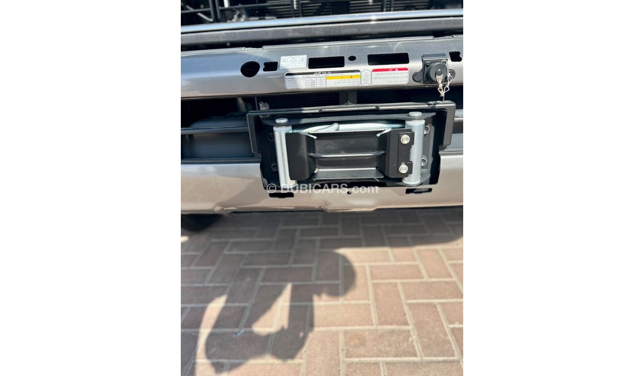 Toyota Land Cruiser Pick Up 2023 Toyota Land Cruiser VDJ79 4.5L V8 DC Limited